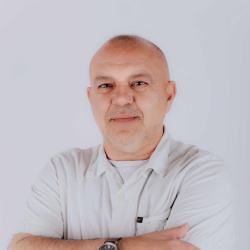 Miroslav Olšanský, DiS.art.